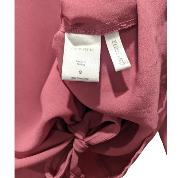 NY&Co Soho Jeans Front Tie with Back Keyhole Blouse - Picture 10 of 10